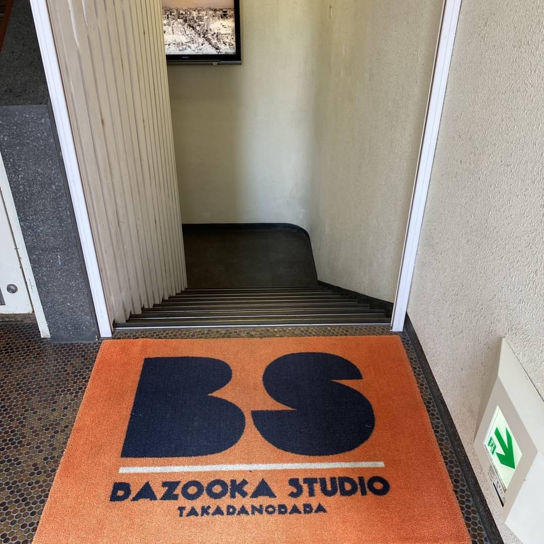 バズーカスタジオ