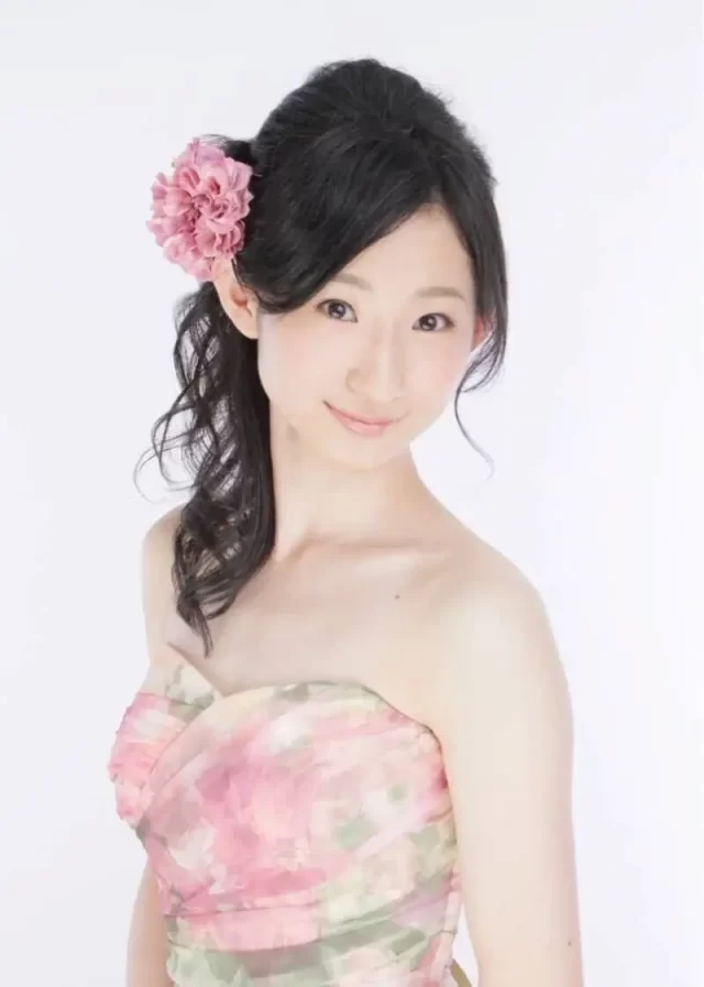 天野 初菜