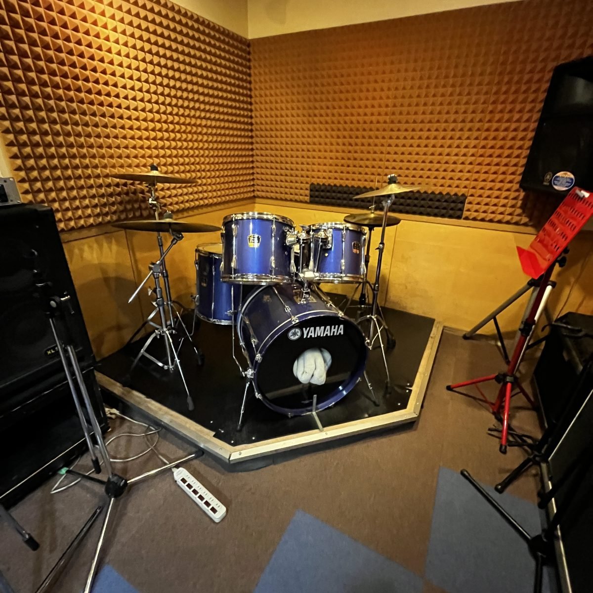 Music Studio Tender