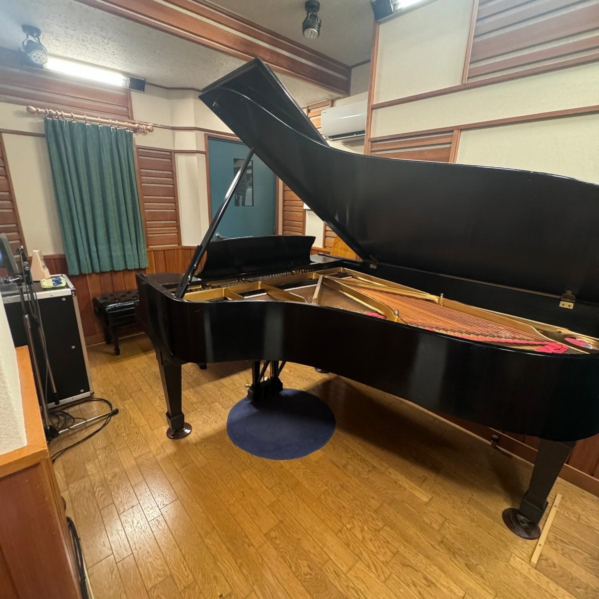 Studio You