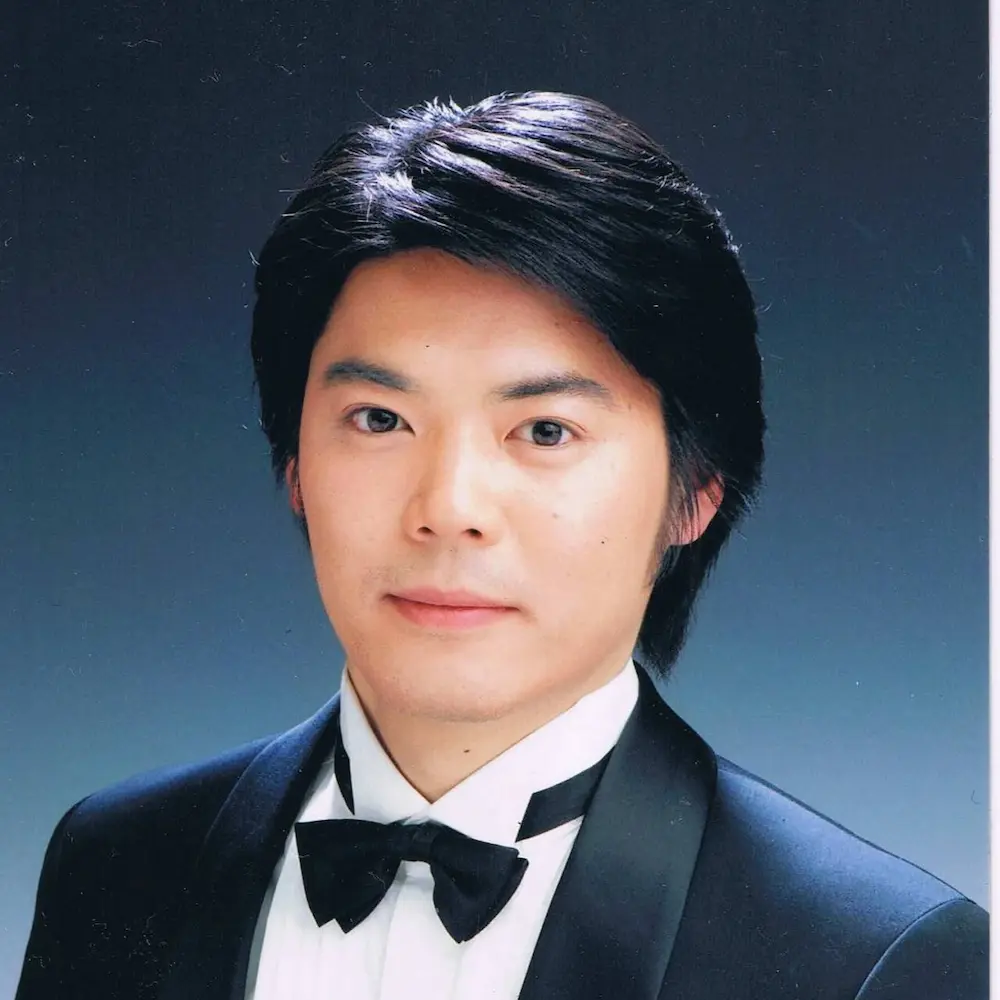 山根 亮太