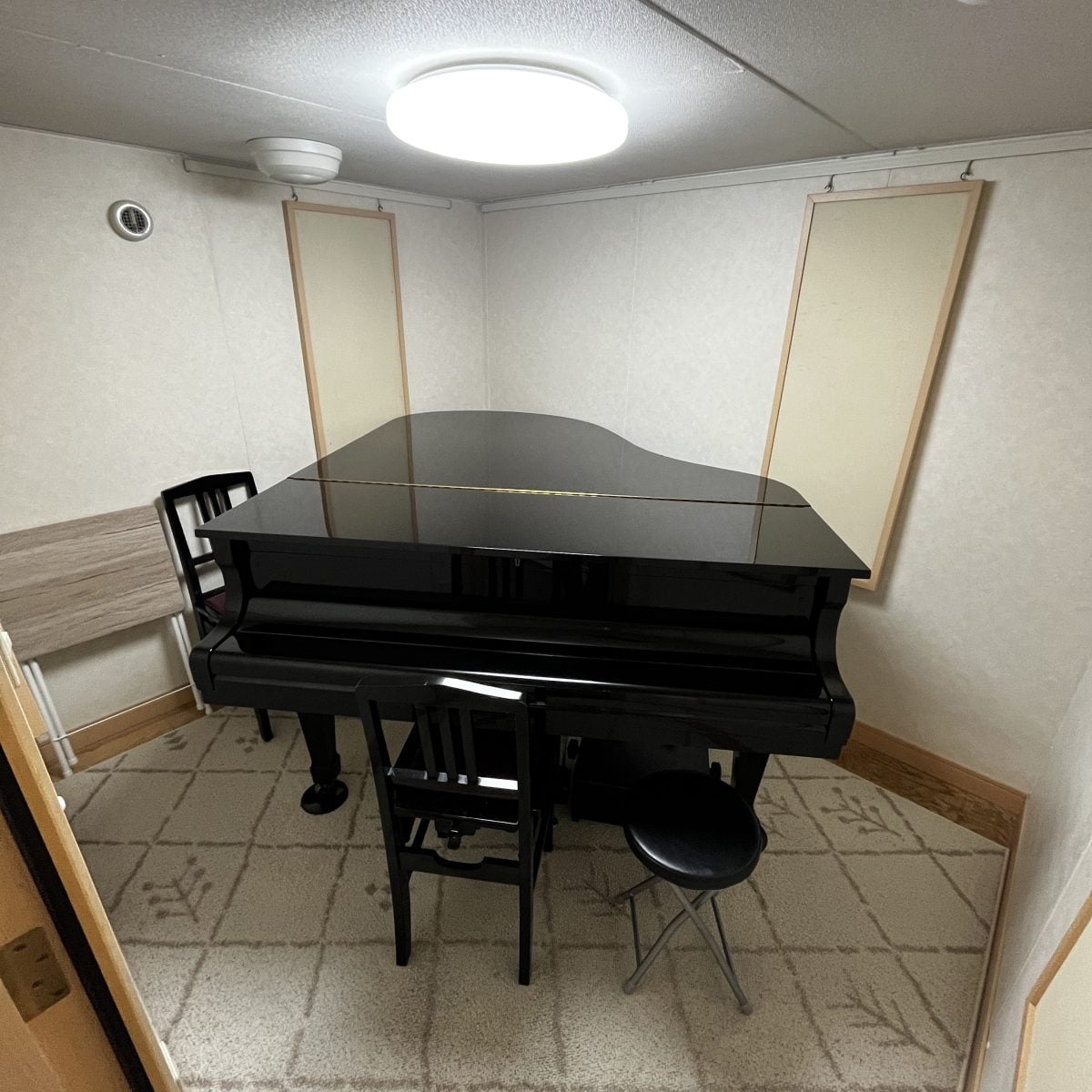 TARU salon