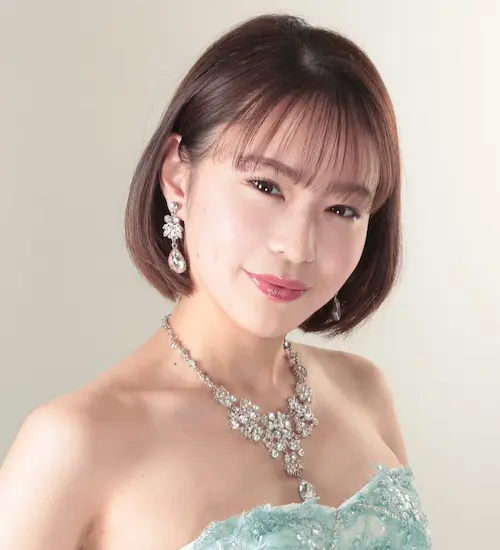 山元 三奈
