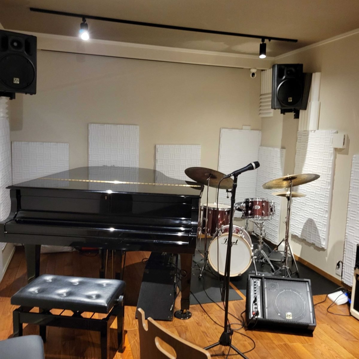 Studio 44keys