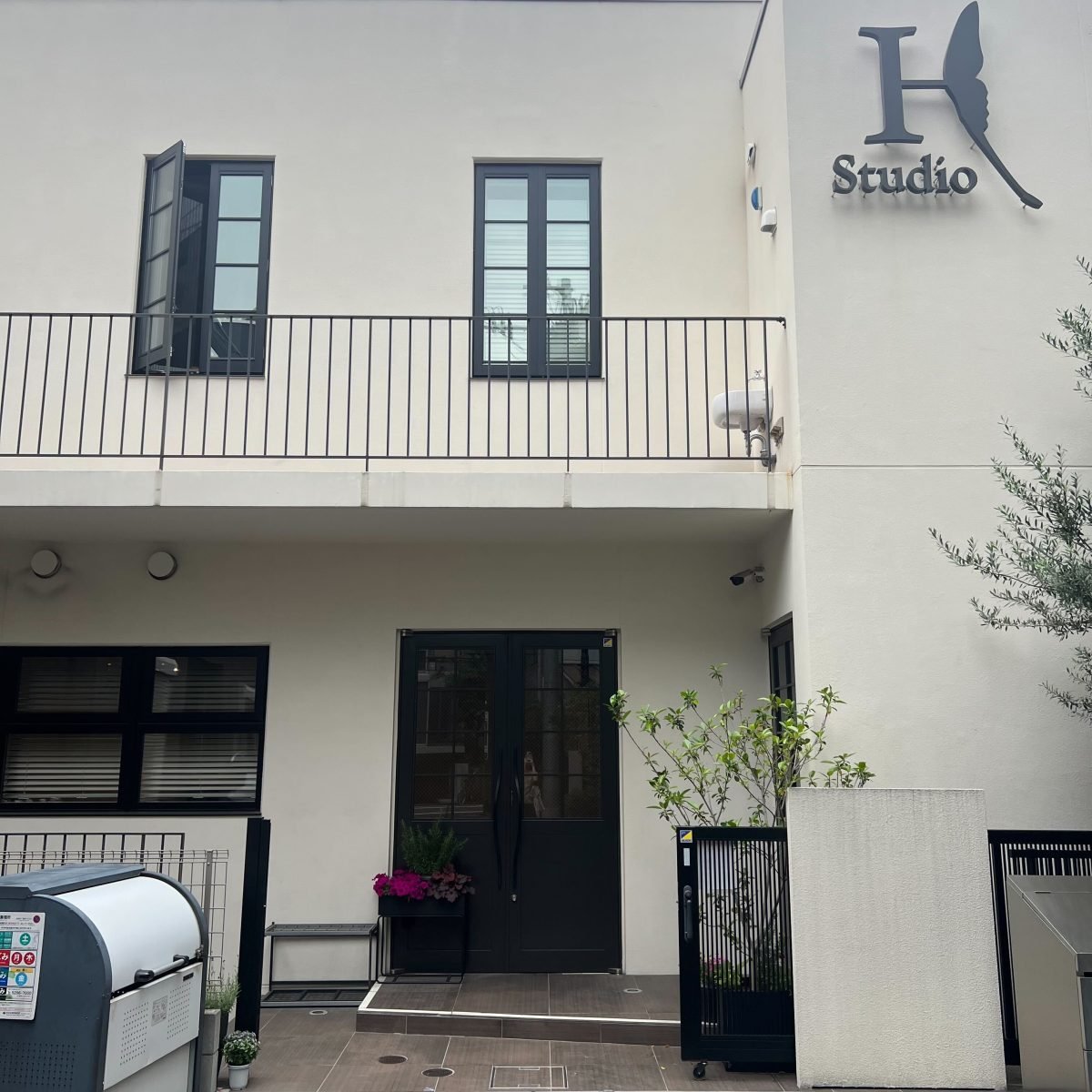 スタジオ アッシュ【Studio H】