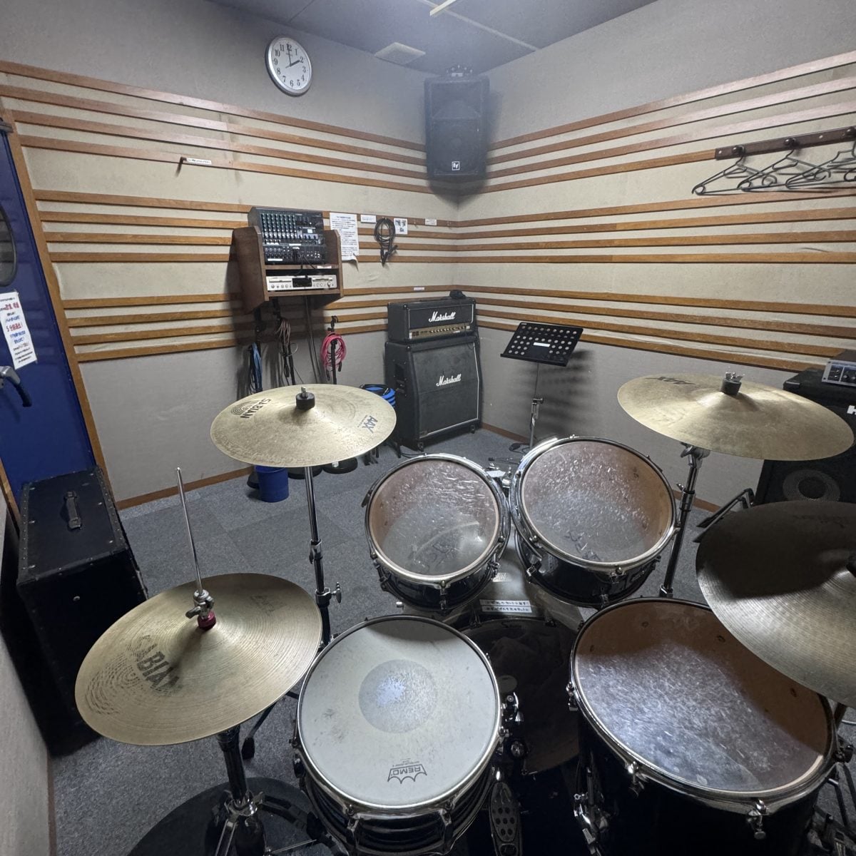 STUDIO BURU