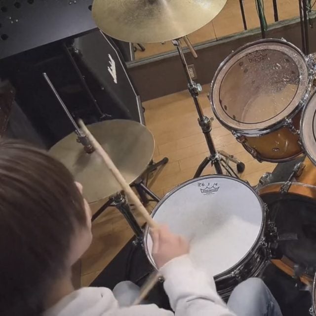 黒岩 玲音