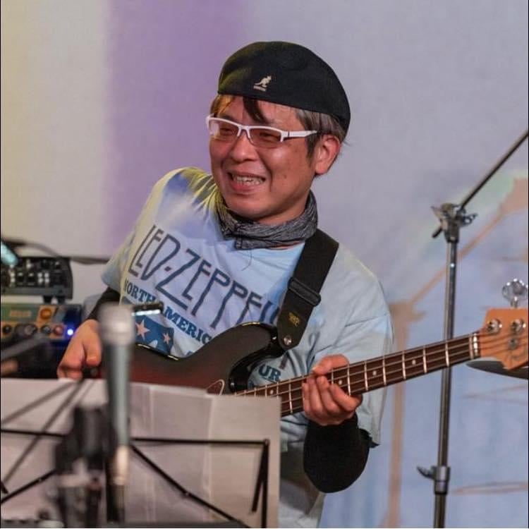 新村 智史