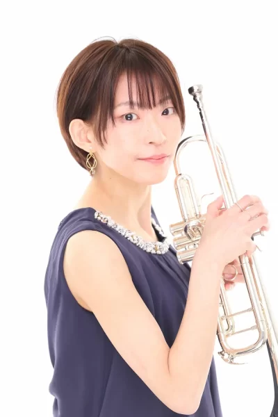 東山 華奈