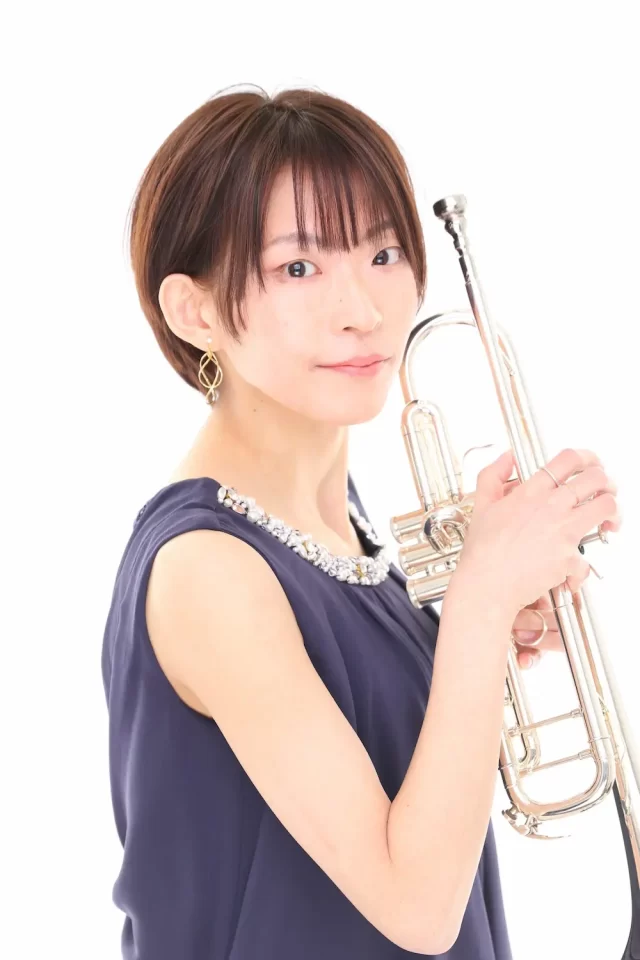 東山 華奈