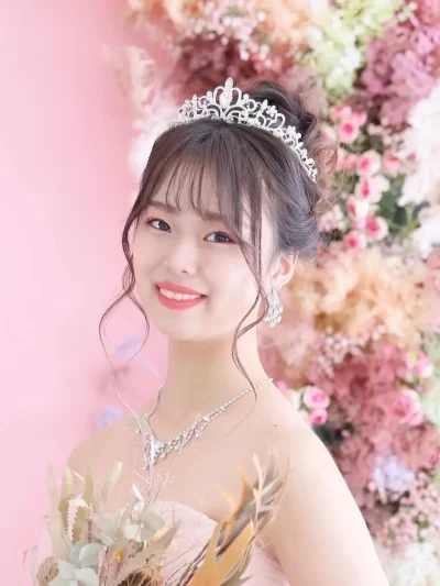 綺羽 瞳